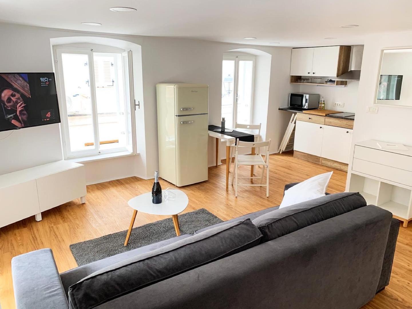 Aparthouse Porto Пиран Екстериор снимка