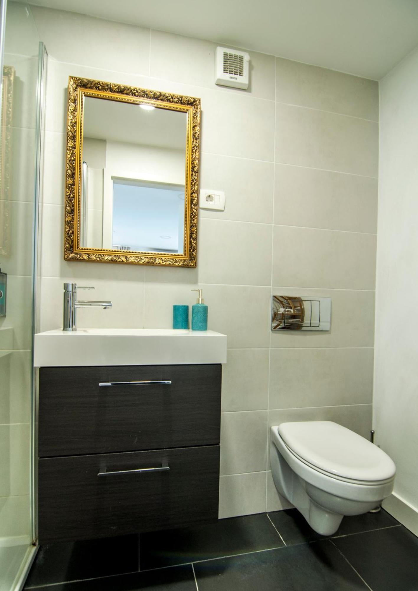Aparthouse Porto Пиран Екстериор снимка