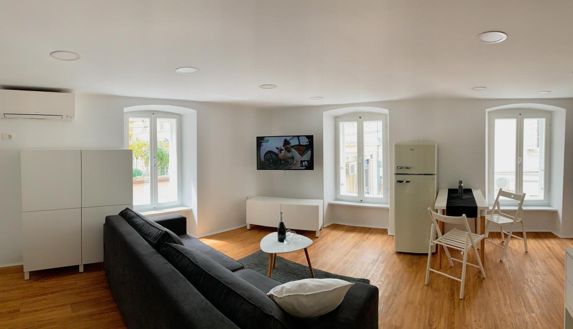 Aparthouse Porto Пиран Екстериор снимка